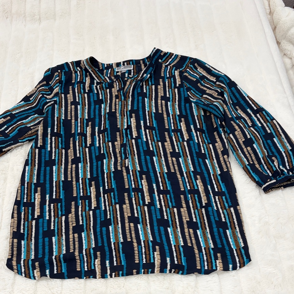 Patterned Blue and Black Women's Top